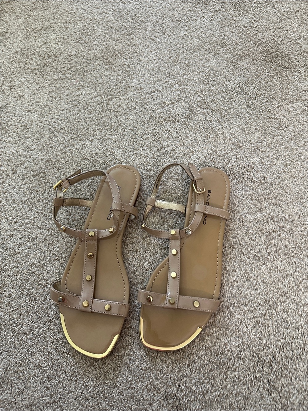 Bandolino Taupe Studded T-Strap Sandals with Gold Accent size 7